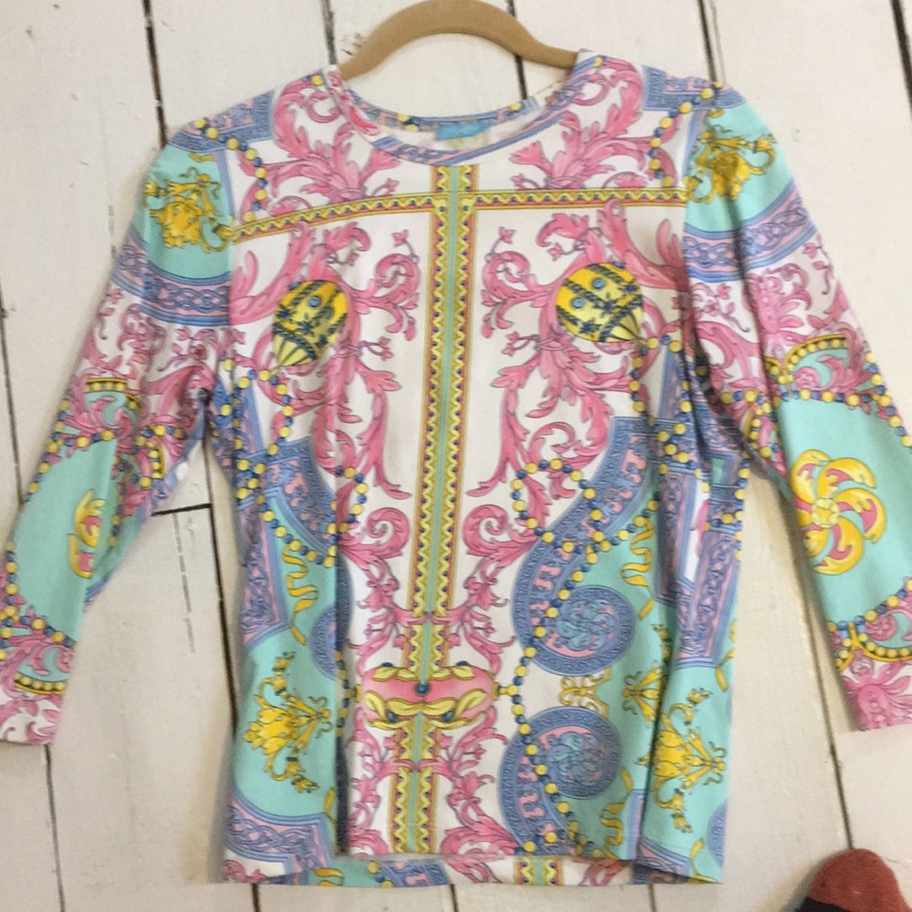 McLaughlin top